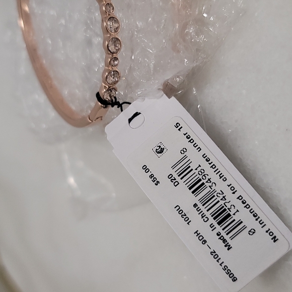 Givenchy rose gold bracelet - Picture 4 of 5